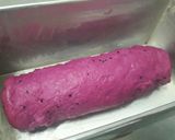 Foto langkah ke 9 dari resep Roti Tawar Buah Naga Eggless.