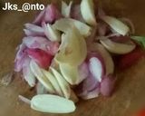 Foto langkah ke 3 dari resep Oseng kikil sapi pedas manis.