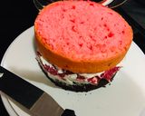 স্ট্রবেরী ও চকোলেট্ ফ্লেভার্ড সান্টা কেক (strawberry o chocolate flavoured santa cake recipe) রেসিপি ধাপ - 4 ছবি