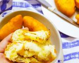 A picture of step 6 of Piroshki.
