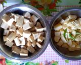 কাঁচা কলা আলুর নিরমিষ তরকারি রেসিপির ধাপ 1 ছবি