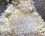 A picture of step 2 of Sabudana Khoya payas.
