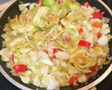 Foto del paso 14 de la receta: Tortilla de bacalao con pimiento rojo y alcachofas