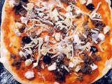 بيتزا🍕🧀🥩