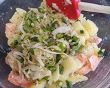 Foto del paso 3 de la receta: Pastel de salmón y espárragos con masa filo