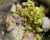 Foto del paso 4 de la receta: Pollo con tomate y verduras