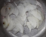 Foto del paso 2 de la receta: Tortilla de papas económica
