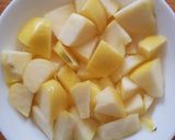 Foto del paso 2 de la receta: Ensalada de brócoli asado con frutas y aderezo de yogurt