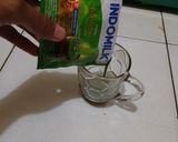 Foto langkah ke 1 dari resep Mango Matcha Latte Iced.