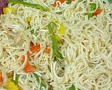 A picture of step 5 of Veg Chowmein.