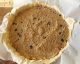 Foto del paso 2 de la receta: Tarta de galletas navideñas, manzanas, nueces y almendras