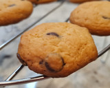 Foto del paso 7 de la receta: Galletas de queso crema y chips de chocolate