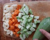 Foto del paso 2 de la receta: Sopa de verdura con pollo