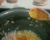 A picture of step 2 of Sindhi makhana curry.
