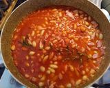 Foto del passaggio 2 della ricetta Pasta e fagioli saporita e veloce