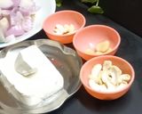 A picture of step 1 of Shahi Paneer.