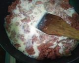 Foto langkah ke 3 dari resep Beef and Cheese Bomb.