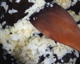 A picture of step 1 of Paella Rice with Chicken and Vegetables.