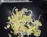 Foto langkah ke 3 dari resep Sosis Bakso Asam Manis.