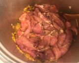 Foto del paso 3 de la receta: Cerdo a la cacerola