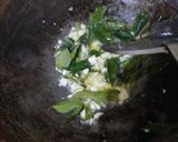 Foto langkah ke 4 dari resep Malaysian Buttermilk Chicken.