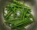 A picture of step 2 of Green Beans with Dill.