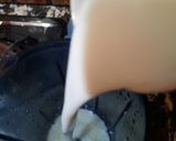 A picture of step 2 of Kachi lassi.