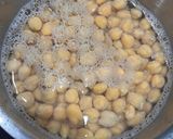 A picture of step 1 of Lebanese Balila (chickpeas with garlic and olive oil) - under 30 minutes.