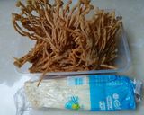 Foto langkah ke 4 dari resep Jamur Enoki Crispy.