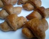 A picture of step 10 of Crunchy bites.