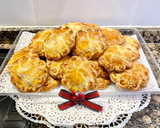 Foto del paso 9 de la receta: Pastelitos con manteca, vino Dulce y cabello de ángel “sin gluten”
