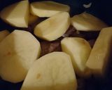 Foto del paso 4 de la receta: Carne y papas a la crema con champignones