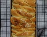 Foto langkah ke 5 dari resep Parmesan Cheese Bread Loaf.