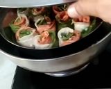 A picture of step 11 of Tiranga Rose Momos.