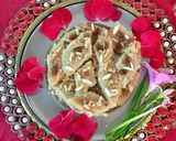 A picture of step 9 of Rava Coconut Burfi.