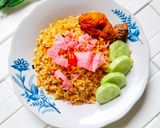 Foto langkah ke 5 dari resep Nasi Goreng Tanpa Sosis (Bumbu Iris).