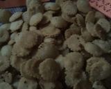A picture of step 5 of Disco masala papdi.