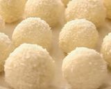 A picture of step 3 of Instant Coconuts balls/ laddu.
