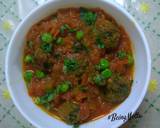 Muthiya-Tomato-Peas Subzi recipe step 6 photo