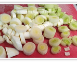 Foto del paso 1 de la receta: Vichyssoise o crema de puerros