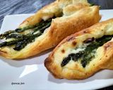 Foto del paso 8 de la receta: Hojaldre de espárragos y bacon con bechamel trufada