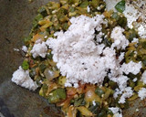 மதிய உணவு முருங்கைக்காய் சாம்பார், சாதம், ரசம், வெண்டைக்காய் பொரியல்,புளி குழம்பு ரெசிபி ஸ்டேப் 3 புகைப்படம்
