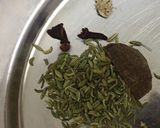 முருங்கைக்காய் பொரித்த குழம்பு ரெசிபி ஸ்டேப் 1 புகைப்படம்