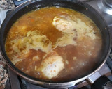 Foto del paso 13 de la receta: Pollo estofado con boniato, pasas sultanas, cúrcuma y jengibre