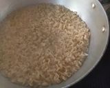 A picture of step 1 of Plain maggi.