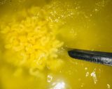A picture of step 1 of Masala Macaroni.