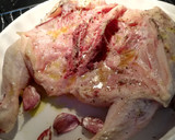 Foto del paso 1 de la receta: Pollo al horno con finas hierbas 🌿