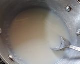 A picture of step 2 of White sauce pasta.