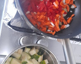 Foto del paso 1 de la receta: Guiso de zapallito y carne vegetal