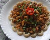 A picture of step 11 of Shezwan sauce spicy macaroni.